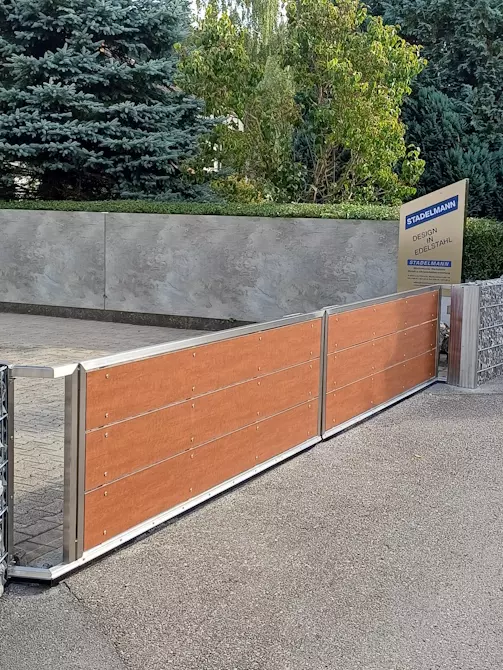 Firmengelände, Stadelmann-Design, Wolfgang Stadelmann, Lauterach, Vorarlberg Firmengelände, Stadelmann-Design, Wolfgang Stadelmann, Lauterach, Vorarlberg